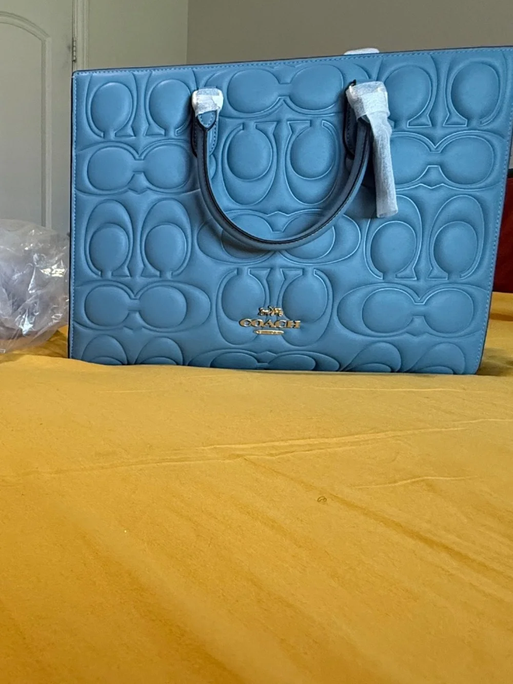 NWT Coach Maggie Large Tote Bag In Signature Leather